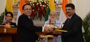 myanmar-suu-modi1